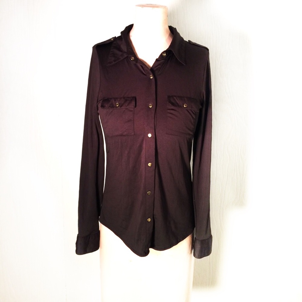 🌵 3/$15 BCBGMAXAZRIA black button up blouse